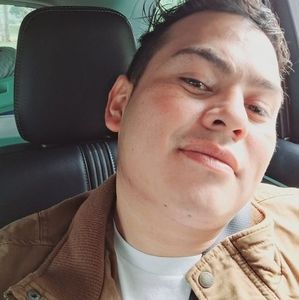 Meet your Posher, Juan luis